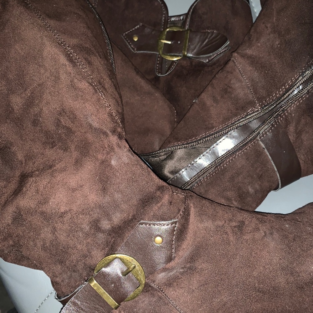 Brown boots
